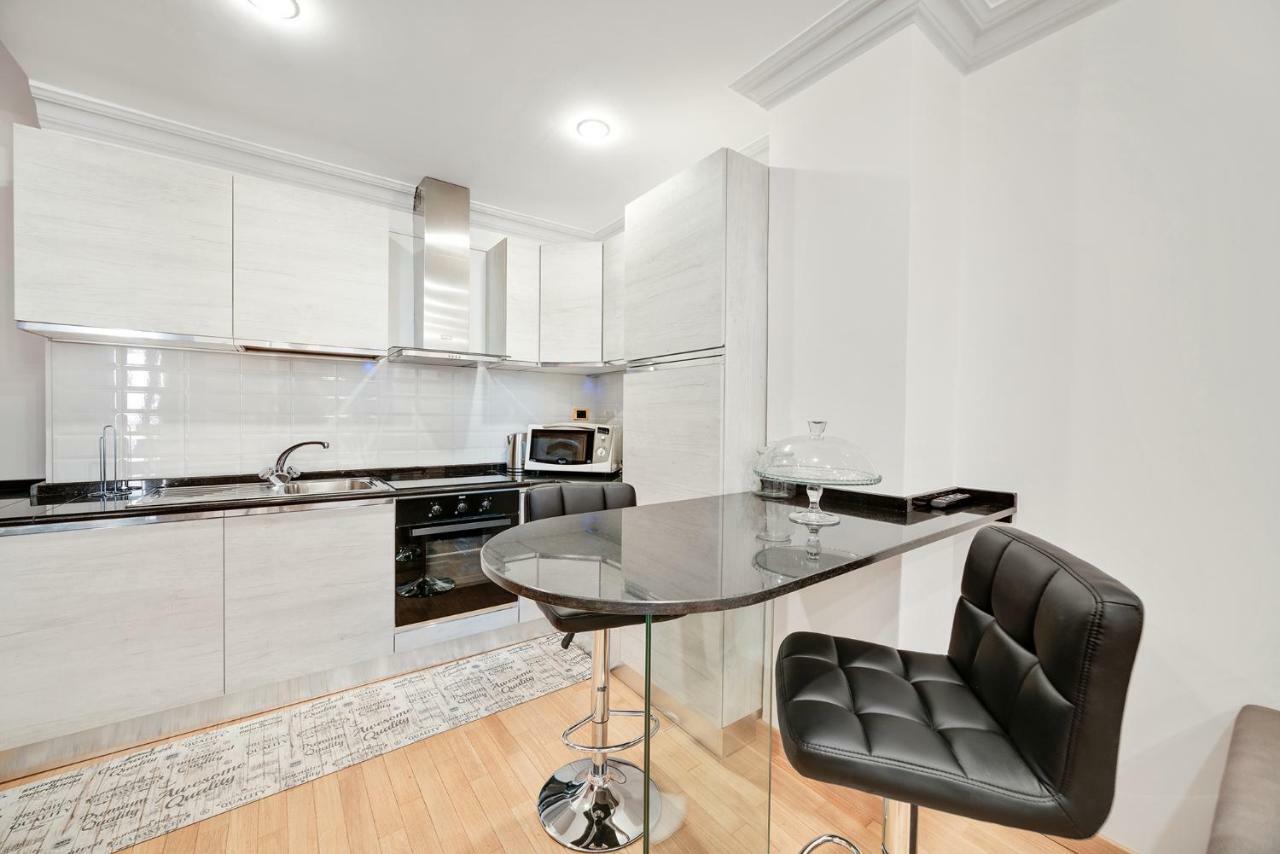 Peroni 8 Pax Brand New Apartment โรม ภายนอก รูปภาพ