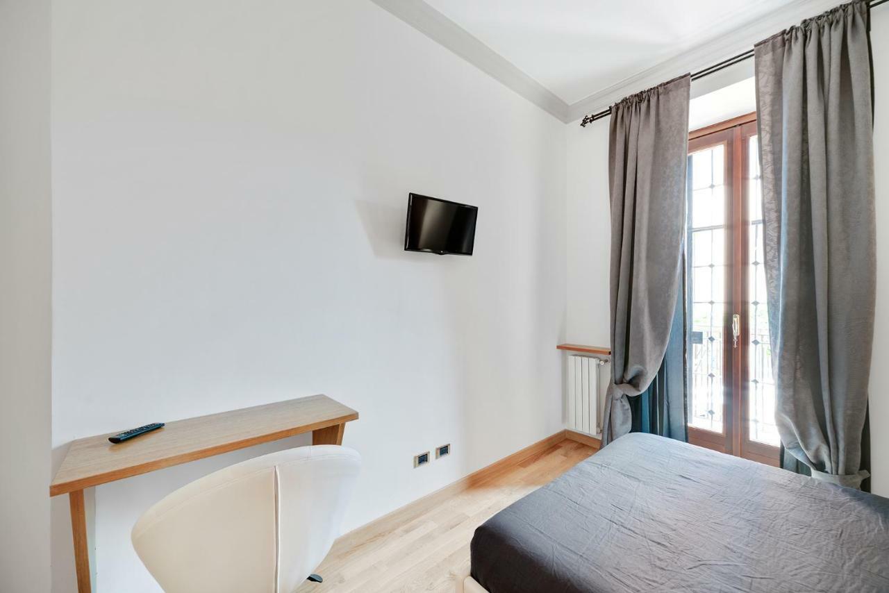 Peroni 8 Pax Brand New Apartment โรม ภายนอก รูปภาพ